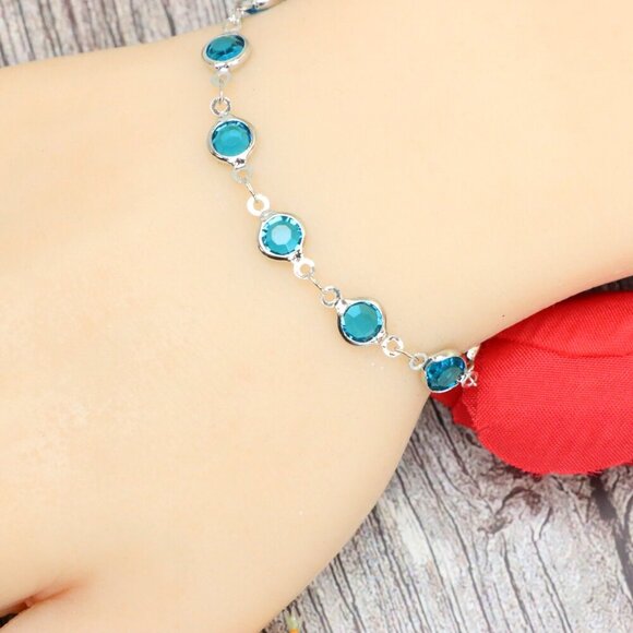 "Trendy Handmade Bracelet – A Stylish Gift for Women & Girls, MAR091743 - Picture 6 of 10